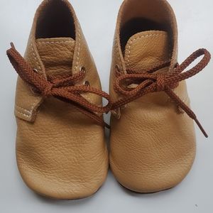 Mon Petit Oxfords size 5 toddler Cashew color